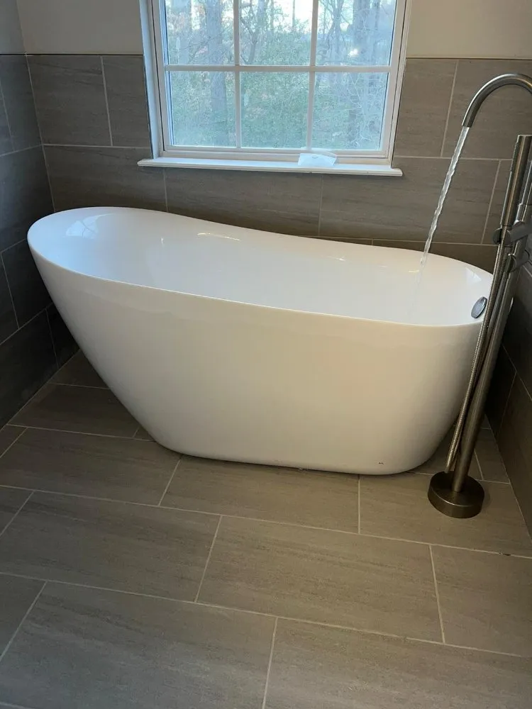 Slide of Castro Home Services