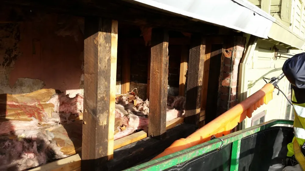 Slide of Cavella Contracting