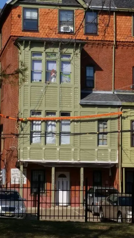 Slide of Cavella Contracting