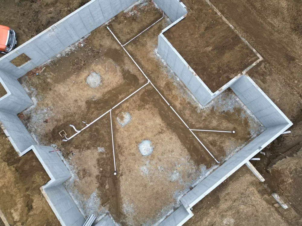 Slide of CB Plumbing Services