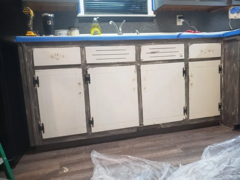 Slide of CCobbO's Service & Repair