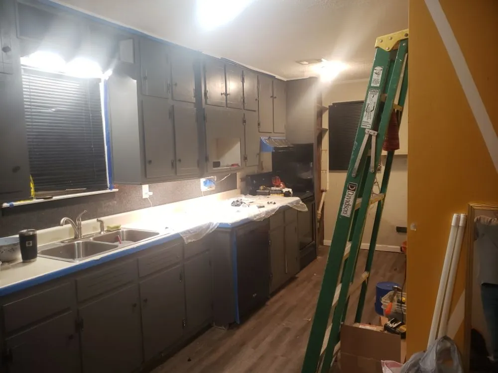 Slide of CCobbO's Service & Repair