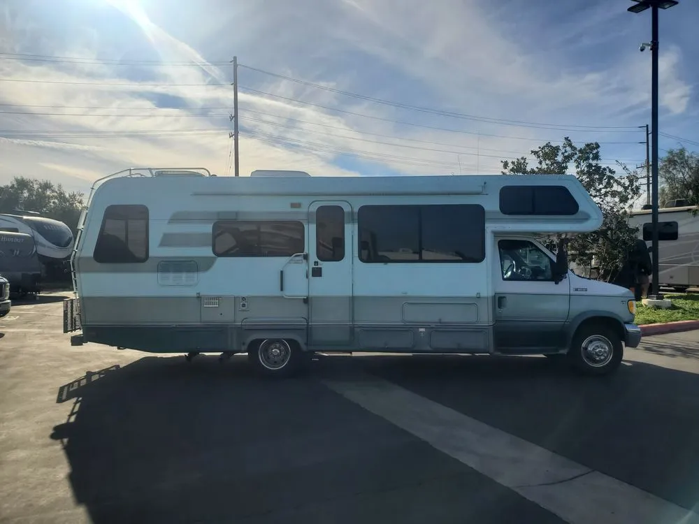 Slide of CD Mobile RV