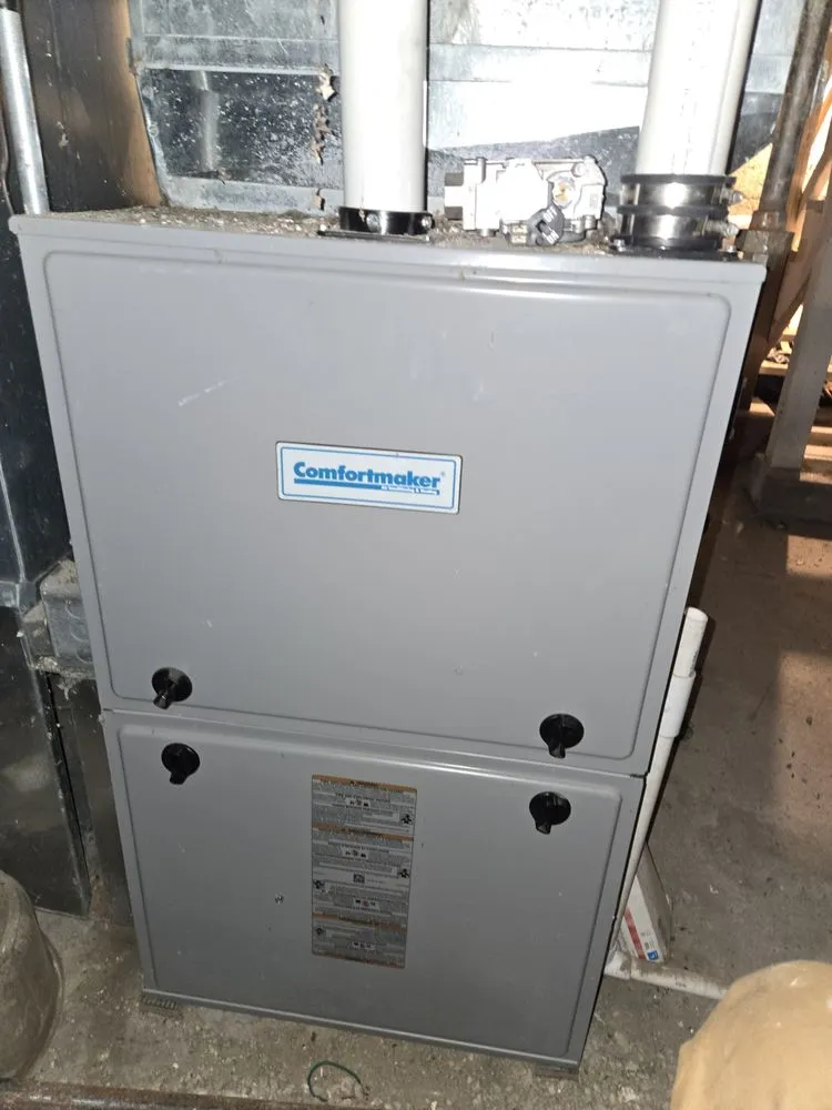 Slide of C&D Renovations and Automotive