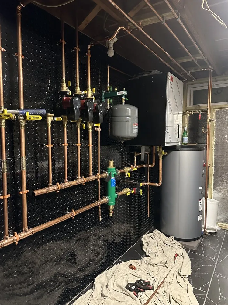 Slide of CDH Plumbing and Heating