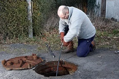 Slide of Cecil Septic