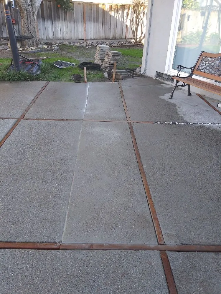 Slide of Cedano Construction