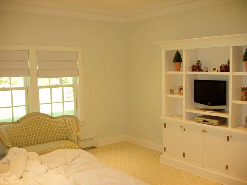 Slide of Center Island Contracting