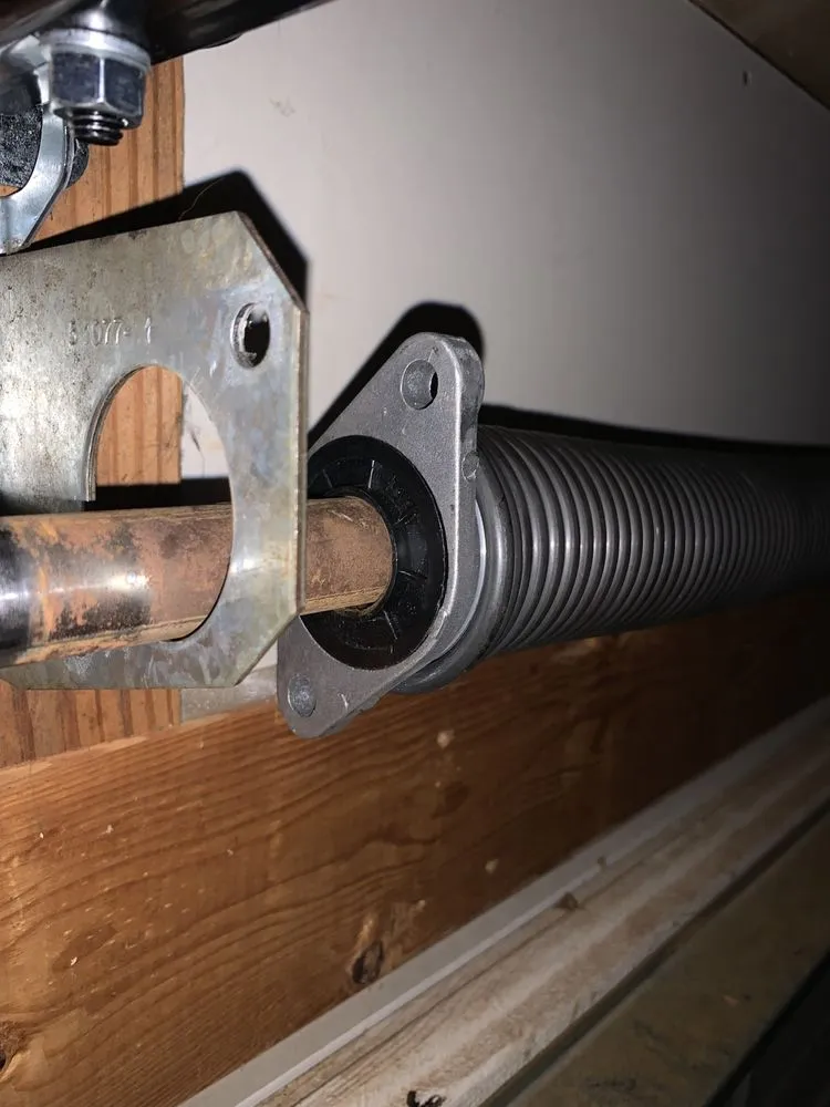 Quality leak detection service in Sugarcrk Township, OH - Centerville Garage Doors