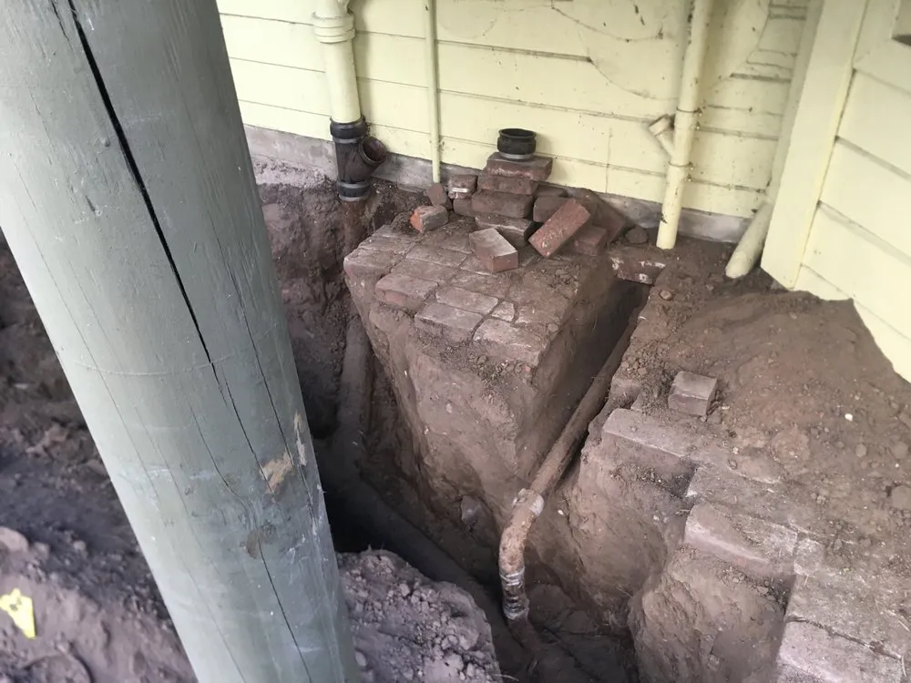 Slide of Central Plumbing & Sewers