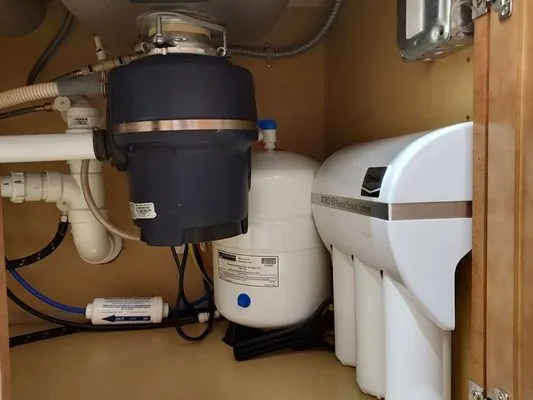 Certain Services Logo