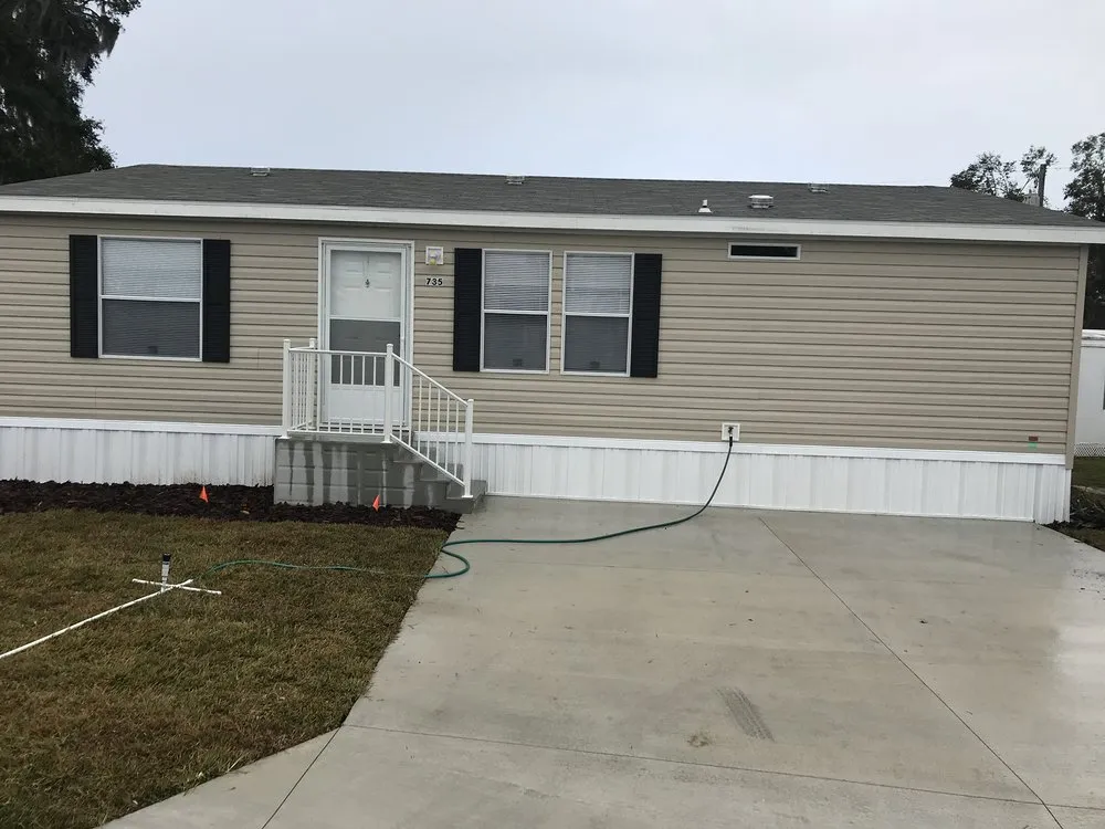 Slide of Certi-Struct Construction