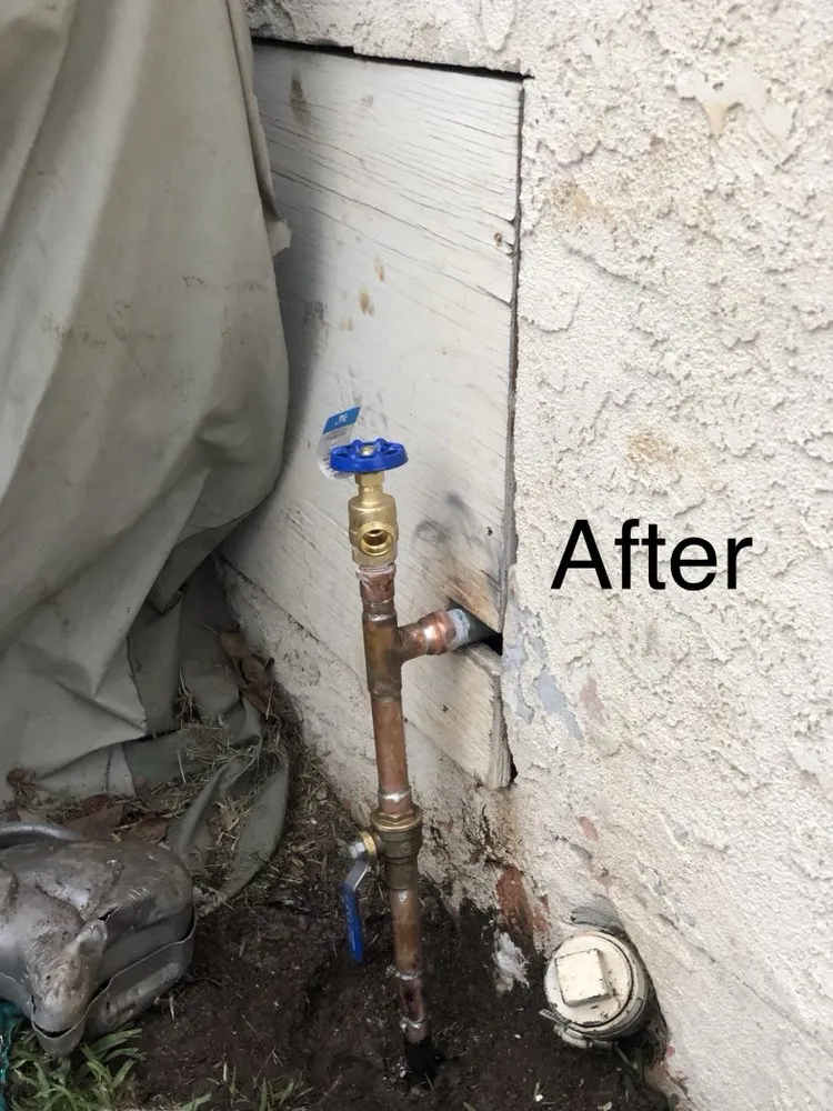 Slide of CET Plumbing and Drain Services