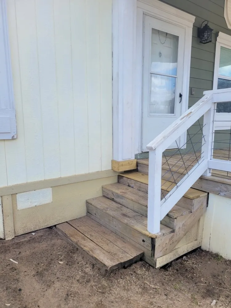 Slide of CF Handyman