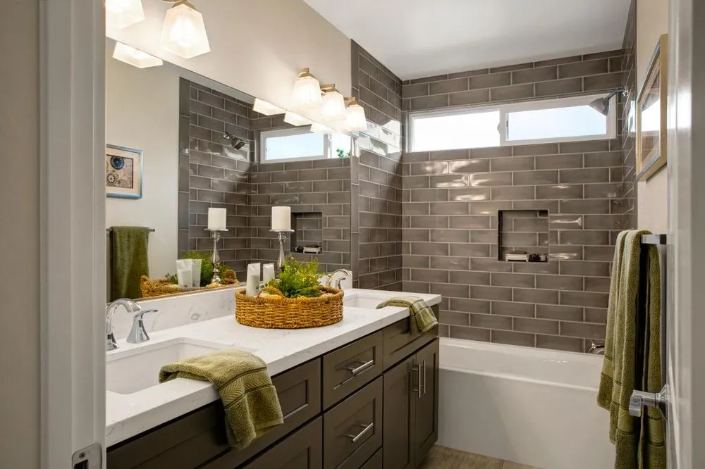 Slide of CF Plumbing, Inc