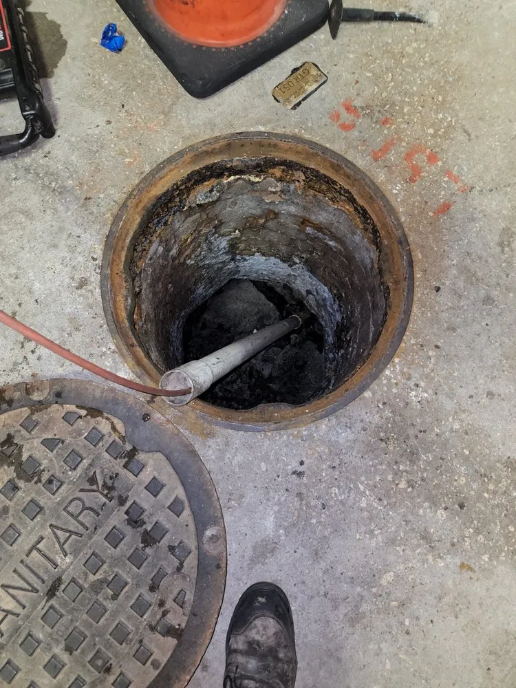 Slide of CFL Sewer And Drain Services