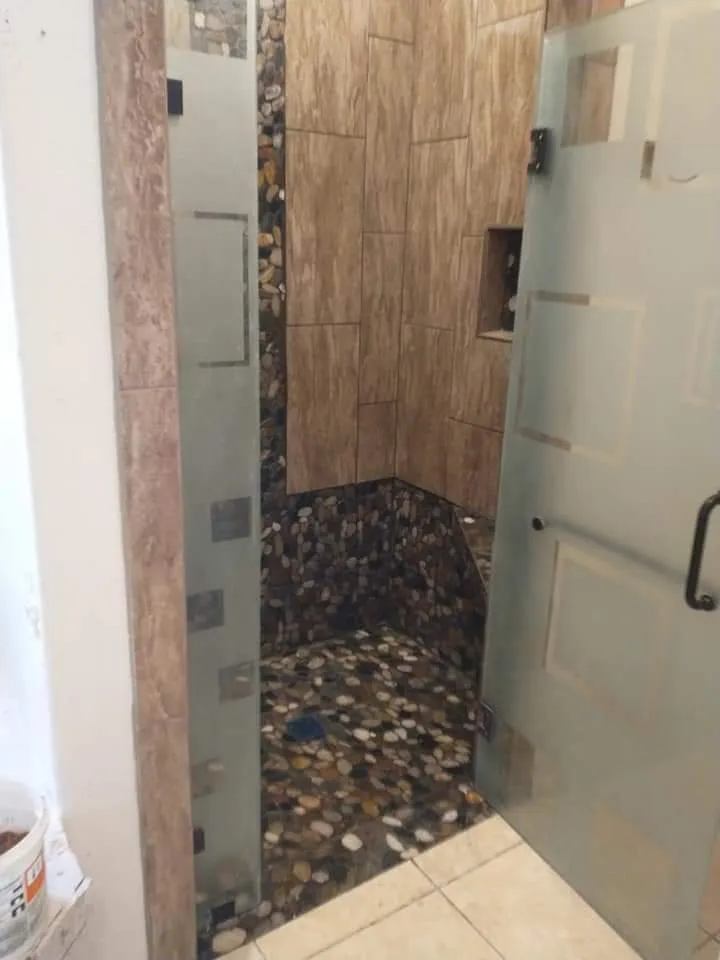 Emergency leak detection experts serving Laredo, TX - C&G American Builders