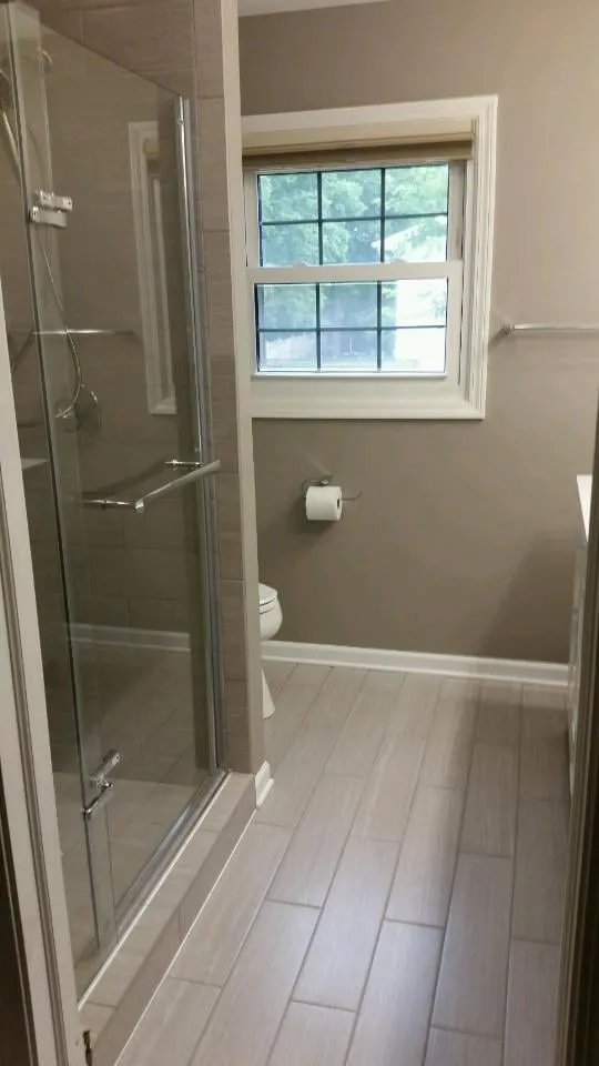 Slide of C.H. Construction