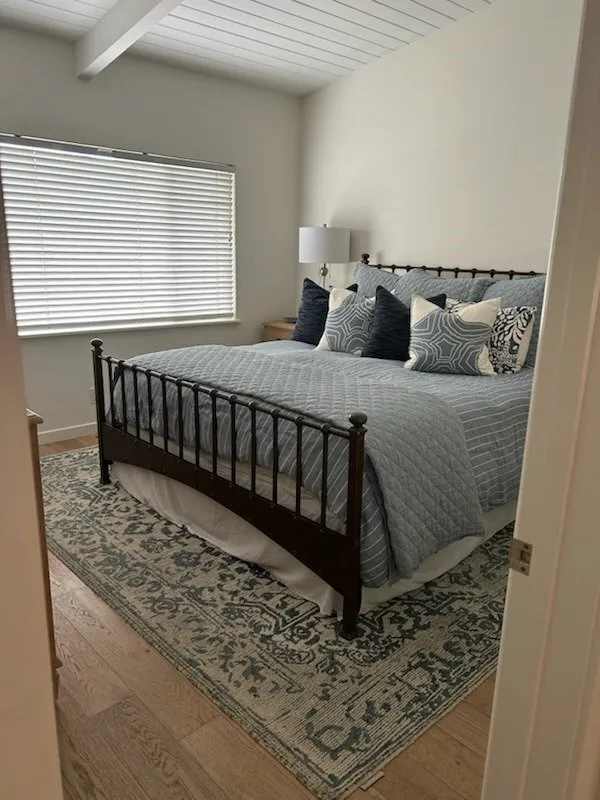 Slide of Chacon Handyman