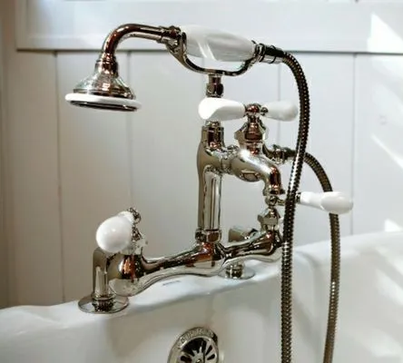 Champion Drain Cleaning Logo