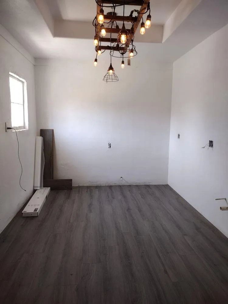 Slide of Chapas Renovation Services