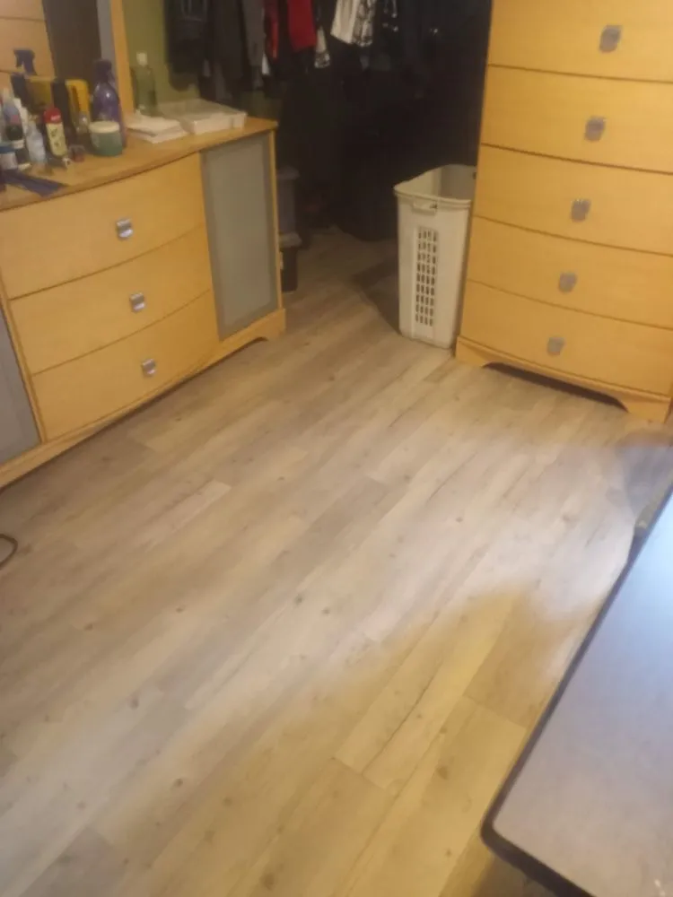 Slide of Charleswell Handyman Service.