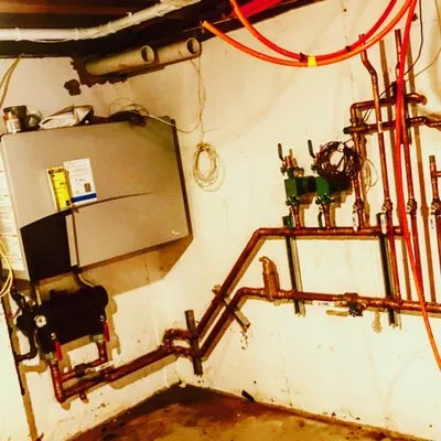 Charlies Plumbing & Heating Logo