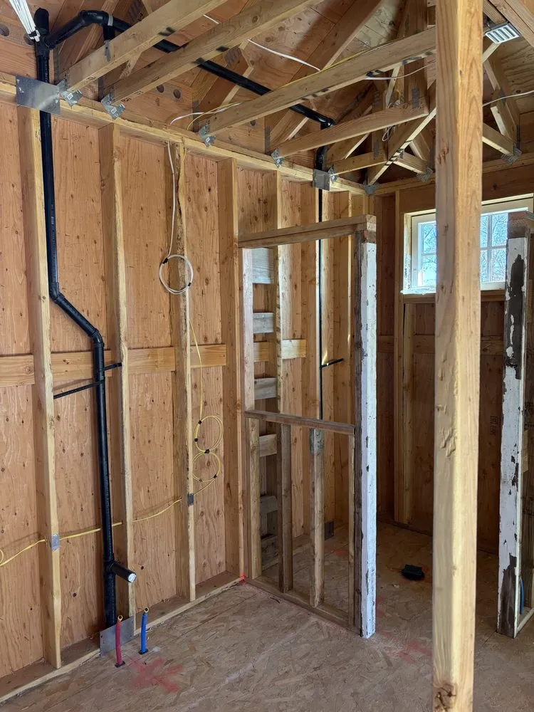 Slide of Chato's Services