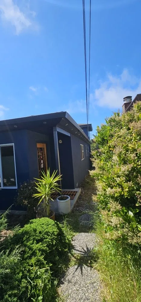 Slide of Chavez Handyman & More