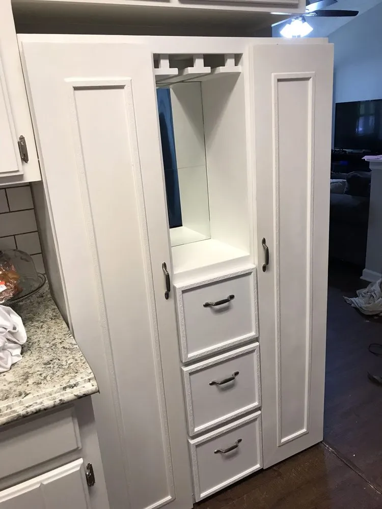 Slide of Chepito Handyman and remodeling