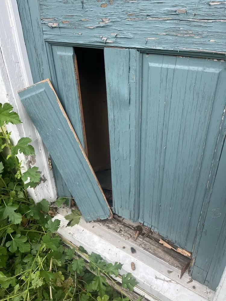 Slide of Chicago & North Suburban Handyman