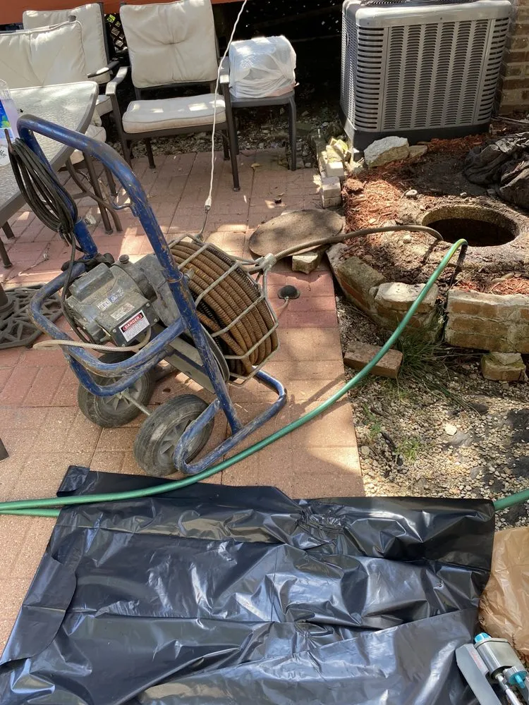 Slide of Chicago Drain Tech