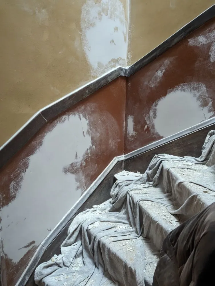 Slide of Chicago Renovations Pro