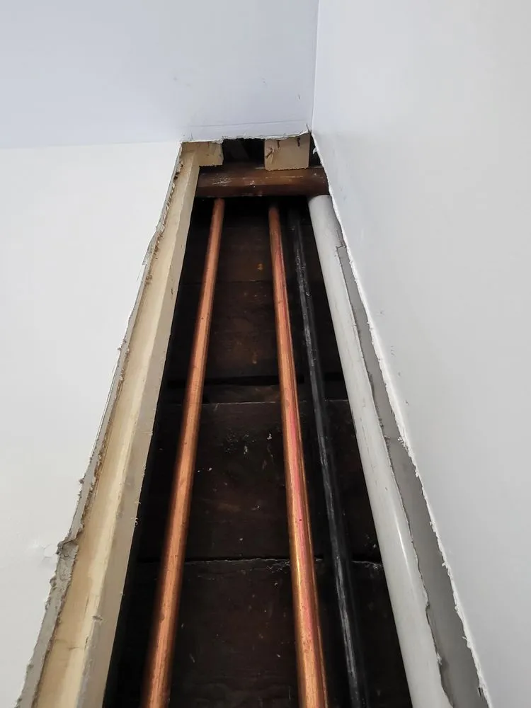 Emergency leak detection service in Schiller Park, IL - Chicagoland General Construction