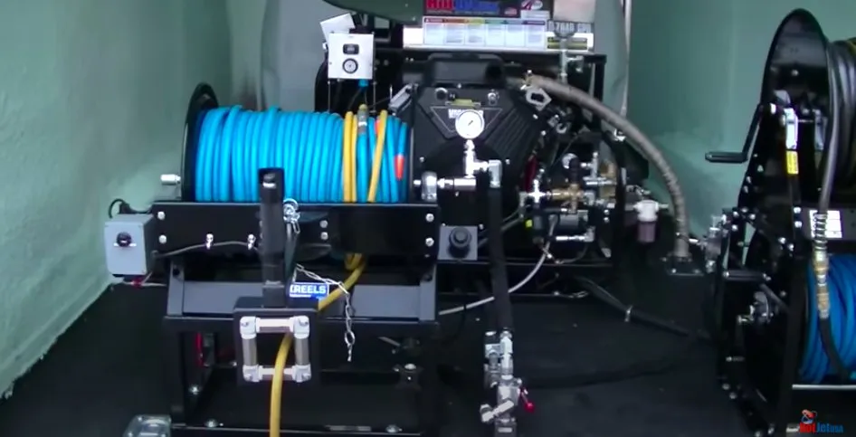 Slide of Chicagoland HotJet Drain and Sewer Services