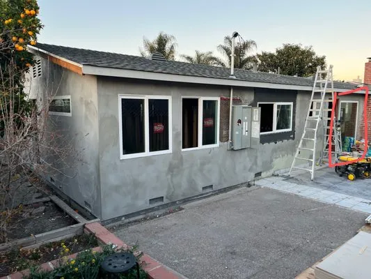 CHLL Construction Logo