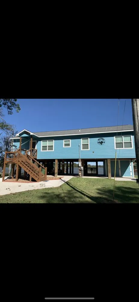 Slide of Chris Mendoza