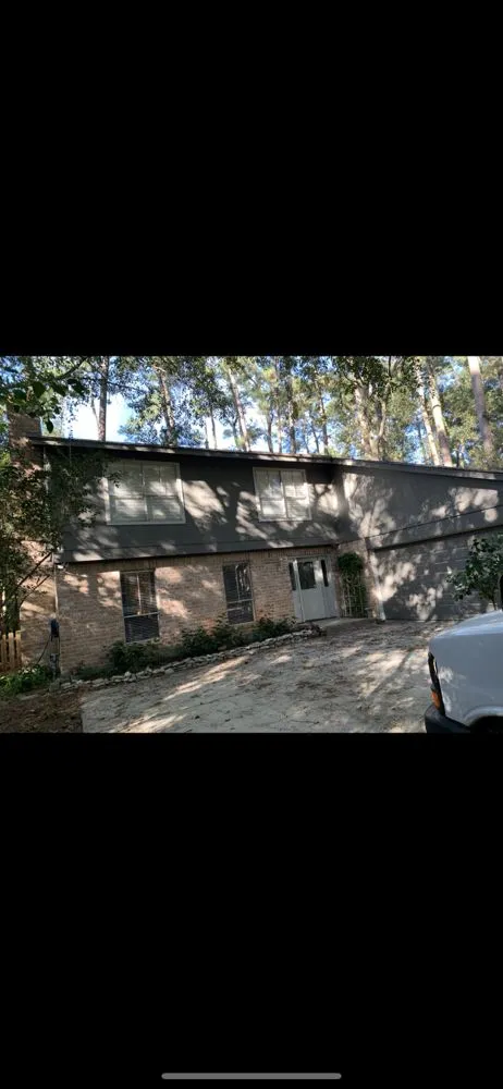 Slide of Chris Mendoza