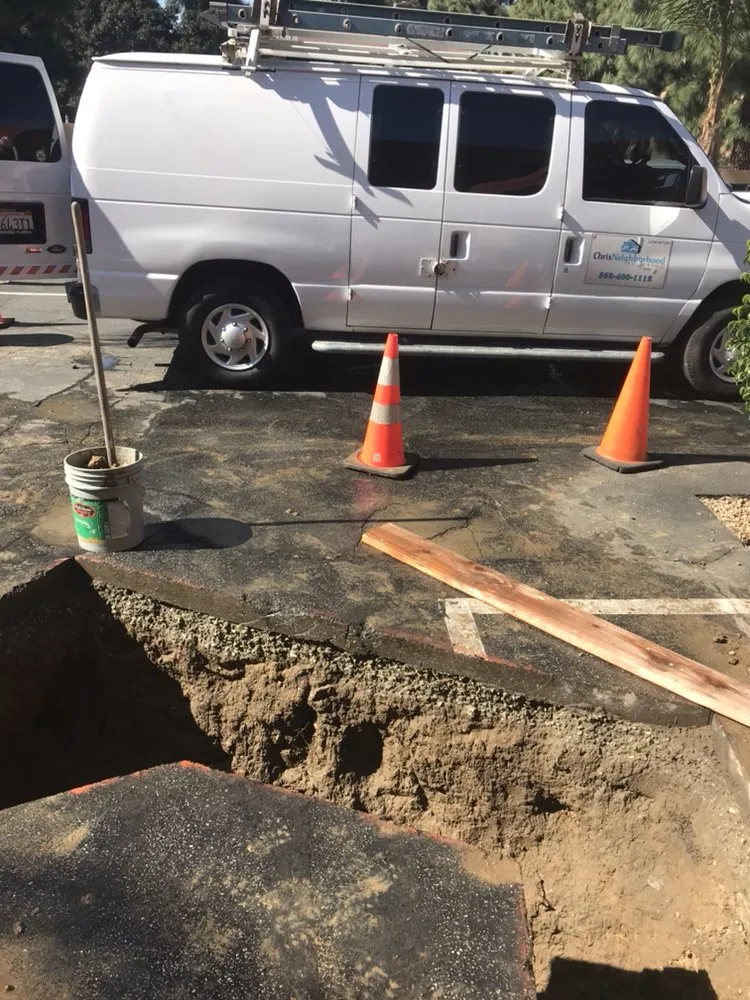 Slide of Chris Neighborhood Plumbing