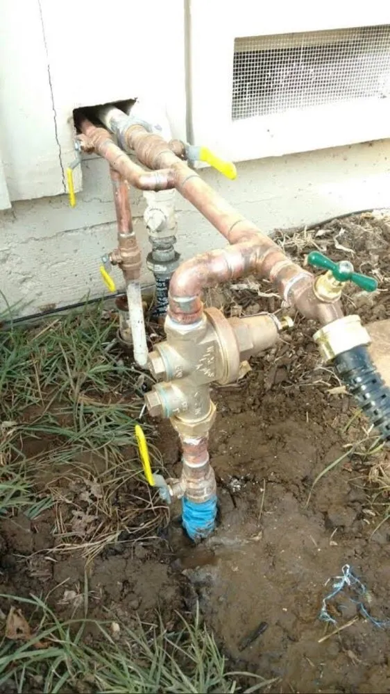 Affordable pipe repair for homes in Downey, CA by Chris Neighborhood Plumbing