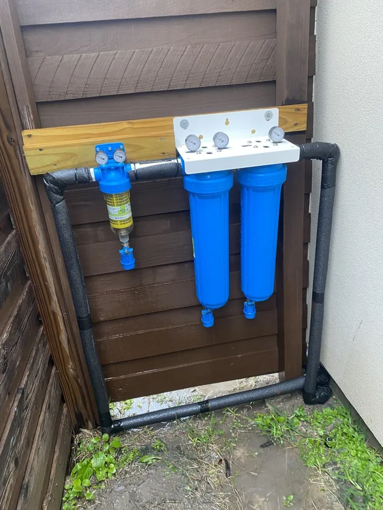 Slide of Chris Plumng