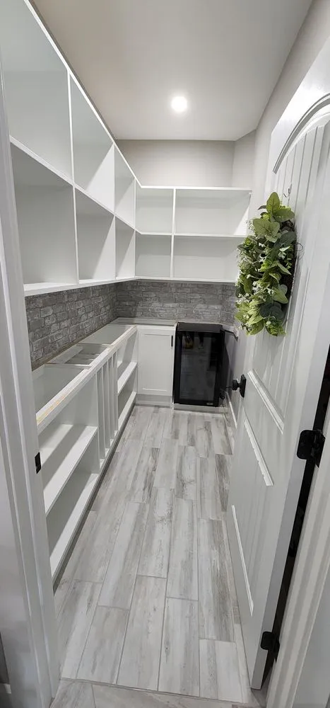 Slide of Chris Stewart Handyman