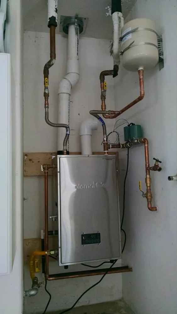 Slide of Chris Villa-Lovos Plumbing