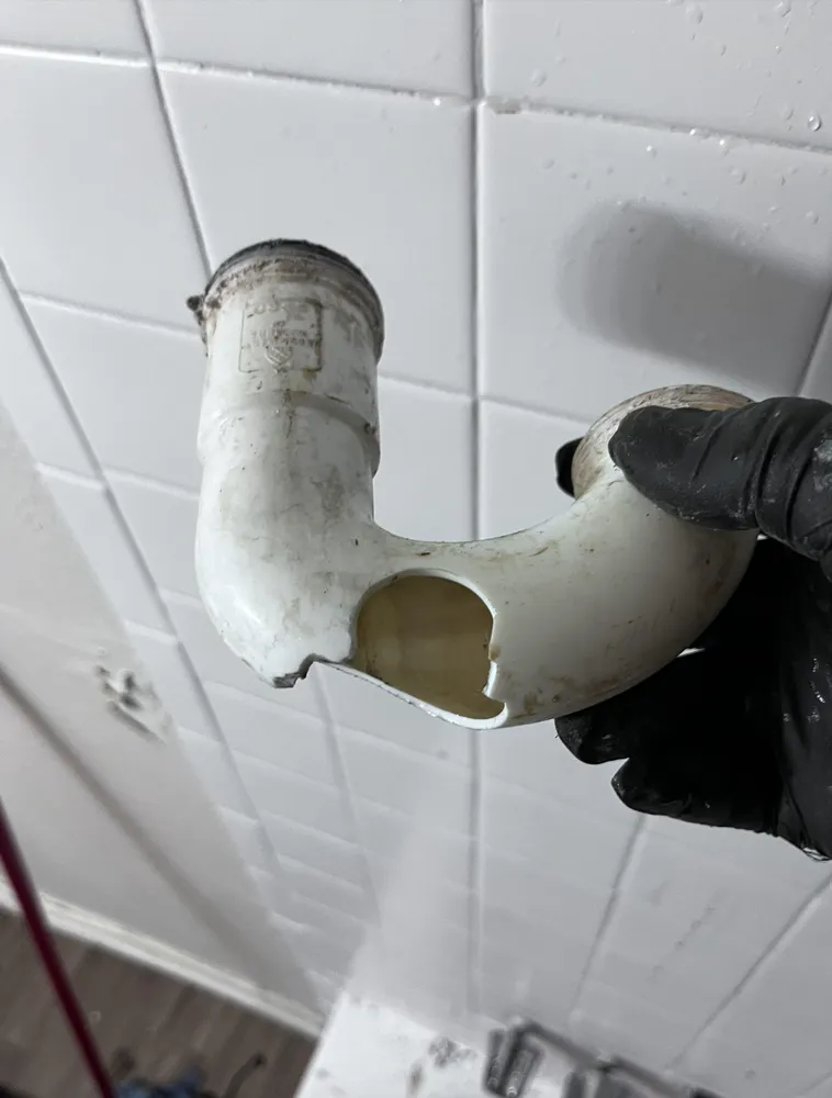 Slide of Christian Castillo Handyman And Repair