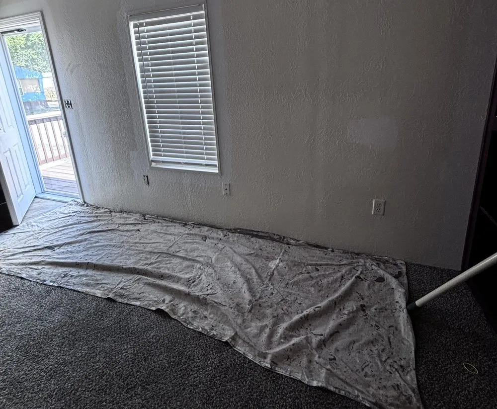 Slide of Christian Castillo Handyman And Repair