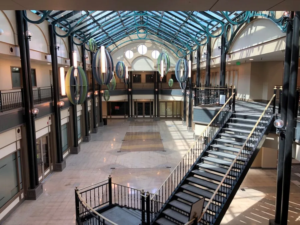 Slide of Christopher Kidd & Associates