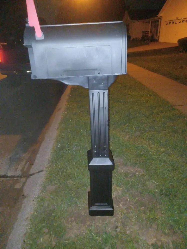 Slide of Chuck can do it. Handyman service