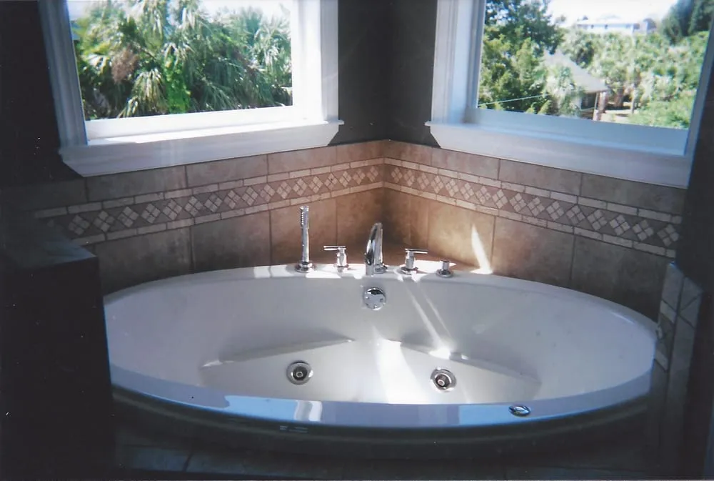 Expert emergency plumbing in Spring Hill, FL by Chuck Henderson Plumbing