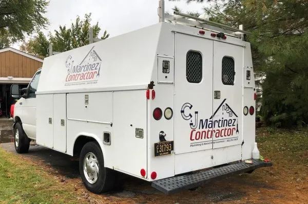 CJ Martinez Contractor Logo