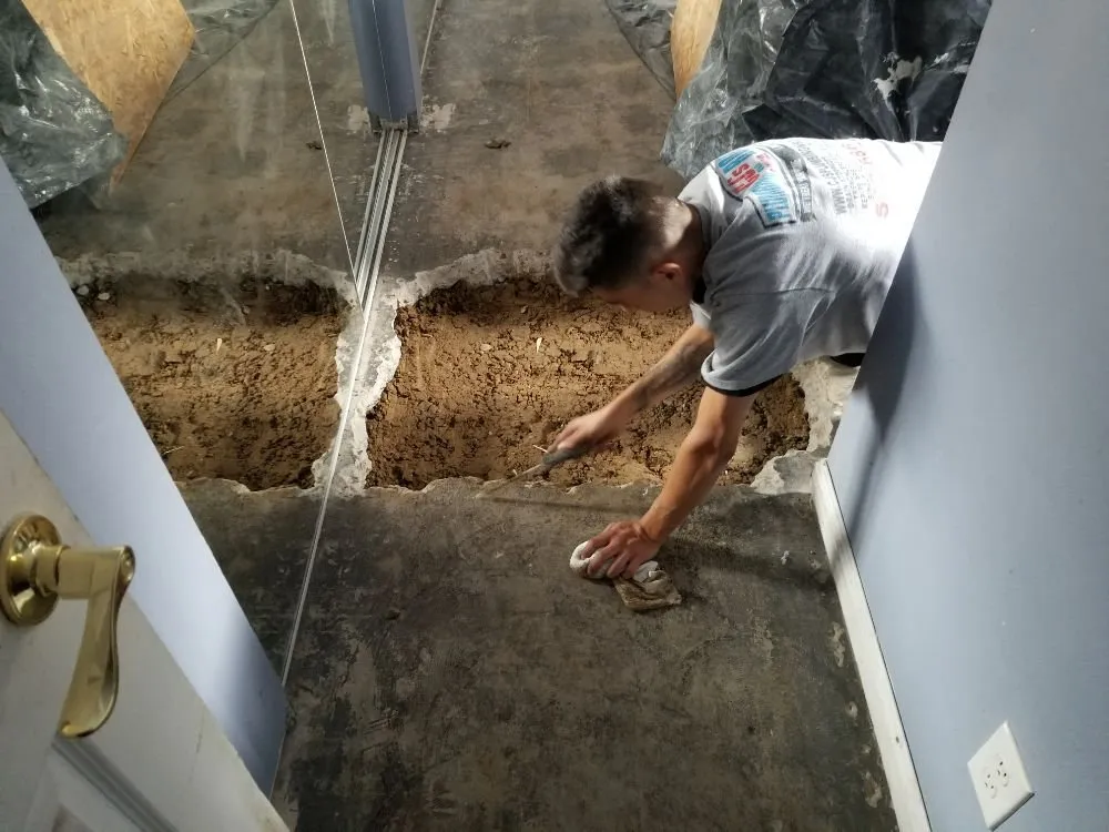 Slide of CJ's Plumbing N Rooter